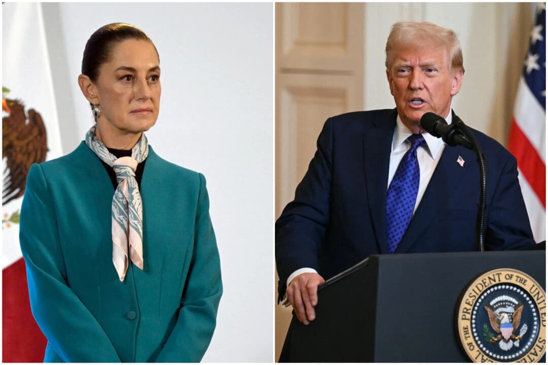 (Izquierda) La presidenta de México, Claudia Sheinbaum, escucha una pregunta durante su rueda de prensa diaria en el Palacio Nacional de Ciudad de México el 6 de noviembre de 2024; (Derecha) El presidente de Estados Unidos, Donald Trump, habla en el Salón Este de la Casa Blanca en Washington el 29 de enero de 2025. (Alfredo Estrella, Pedro Ugarte/AFP vía Getty Images)