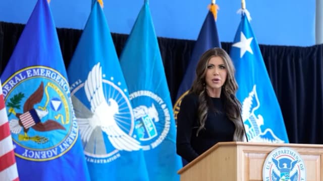 Trump ofrece USD 1000 a inmigrantes ilegales que acepten deportarse voluntariamente