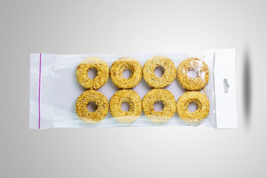 Se recomienda reducir el consumo en alimentos procesados y envasados. (Servetphotograph, Pixabay)