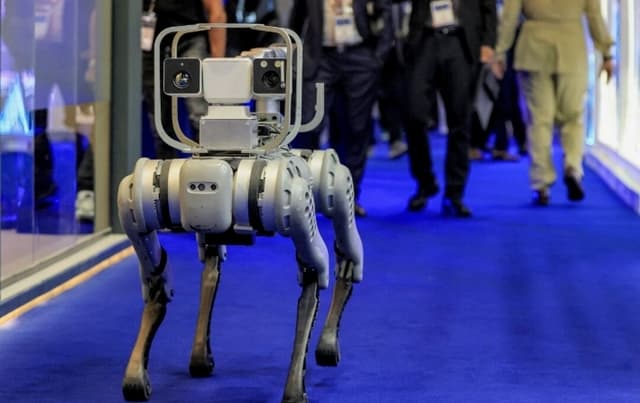 Legisladores bipartidistas piden investigaciones federales sobre empresa china de robótica