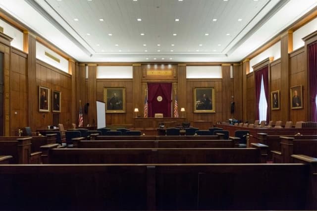 Pueblo de Michigan solicita a la corte que le permita detener proyecto de planta de baterías china