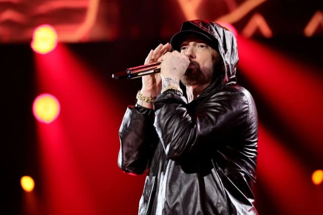 Hombre es declarado culpable de acosar e invadir la casa del rapero Eminem