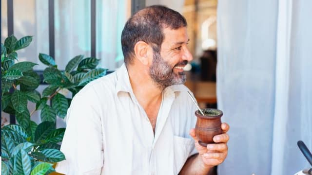 Yerba Mate: Una infusión energizante con beneficios para el azúcar en sangre y el corazón