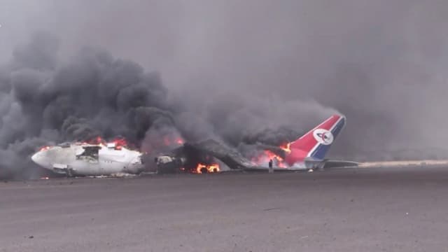 Aeropuerto de Saná reanuda sus vuelos tras estar inoperativo por bombardeos de Israel