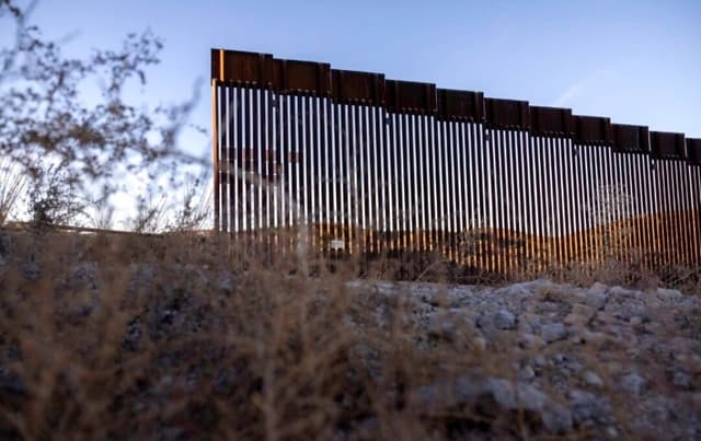 Juez desestima cargos contra inmigrantes ilegales acusados de cruzar zona militar