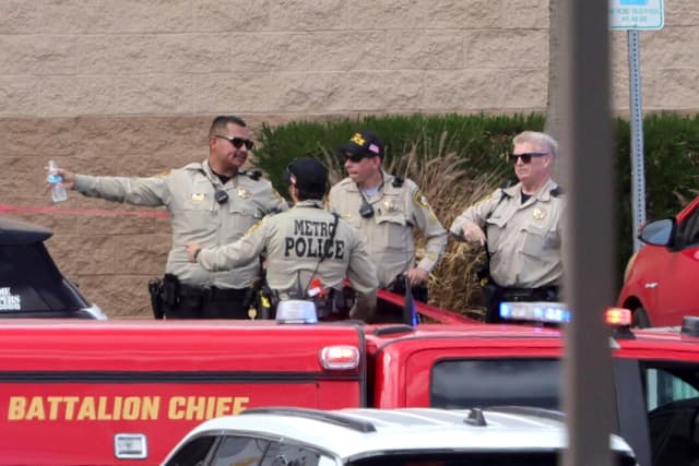 Tiroteo en gimnasio en Las Vegas deja 2 muertos y al menos 3 heridos, dice la policía