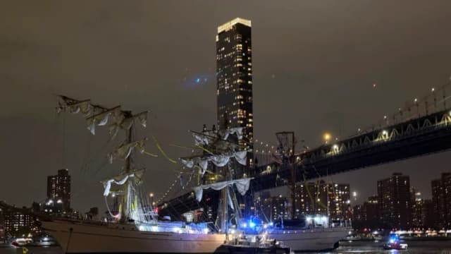 Buque mexicano aumentó la velocidad antes de chocar contra puente de Brooklyn, informó la NTSB