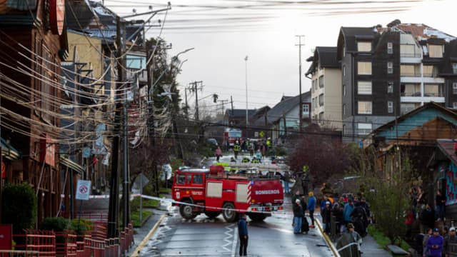 Más de 188,000 hogares siguen sin luz en centro y sur de Chile tras paso del temporal