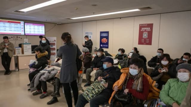 CDC de China revela variante dominante del COVID-19