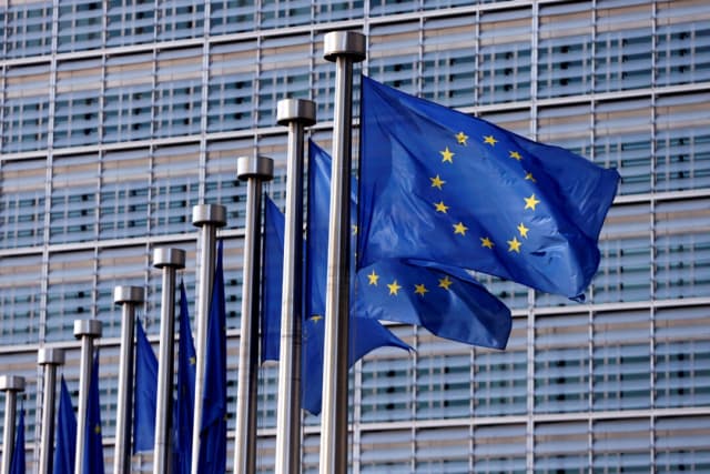 La UE busca reducción de aranceles estadounidenses, en caso contrario prepara contramedidas