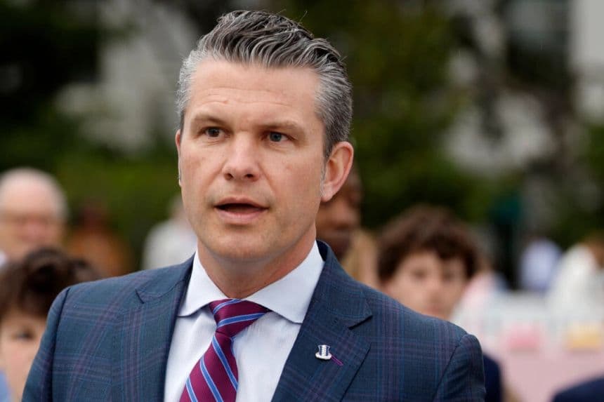El secretario de Defensa Pete Hegseth en Washington el 21 de abril de 2025. (Chip Somodevilla/Getty Images)