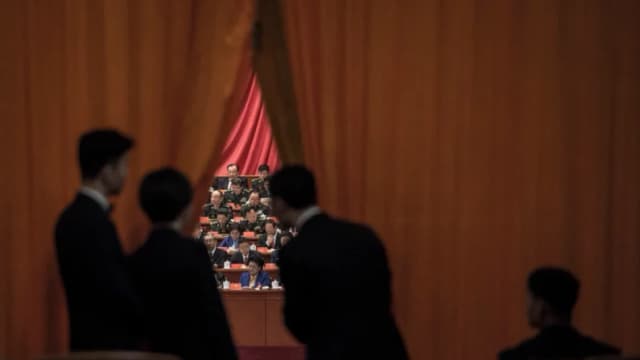 China luchará contra los aranceles estadounidenses incluso a costa de una hambruna: fuente interna