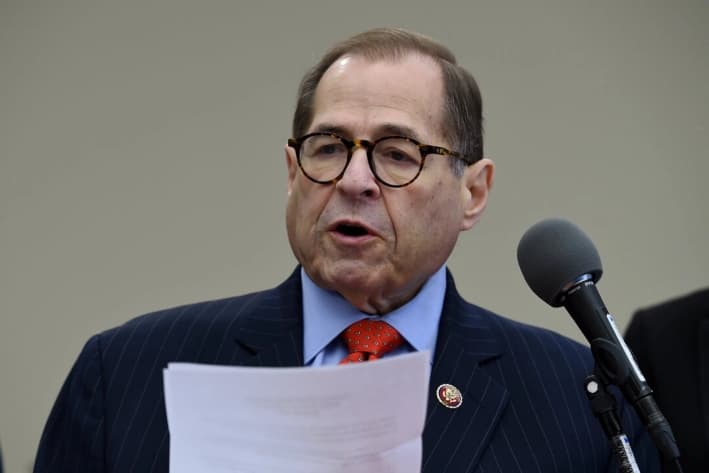 El presidente del Comité Judicial de la Cámara de Representantes, Jerrold Nadler (D-N.Y.), habla durante una conferencia de prensa en el Capitolio, en Washington, el 19 de noviembre de 2019. (Olivier Douliery/AFP vía Getty Images)