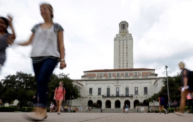 Gobierno de Trump demanda ley de Texas que ofrece matrícula estatal a inmigrantes ilegales