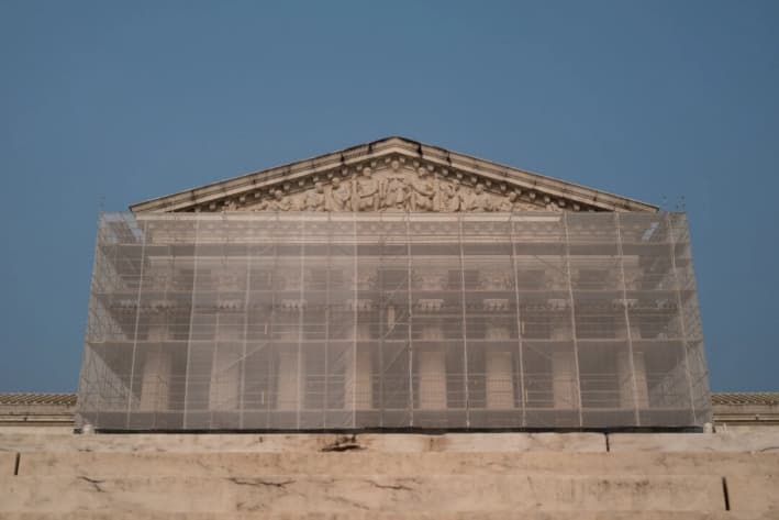 Gobierno de Trump pide a la Corte Suprema que permita el desmantelamiento del Departamento de Educación