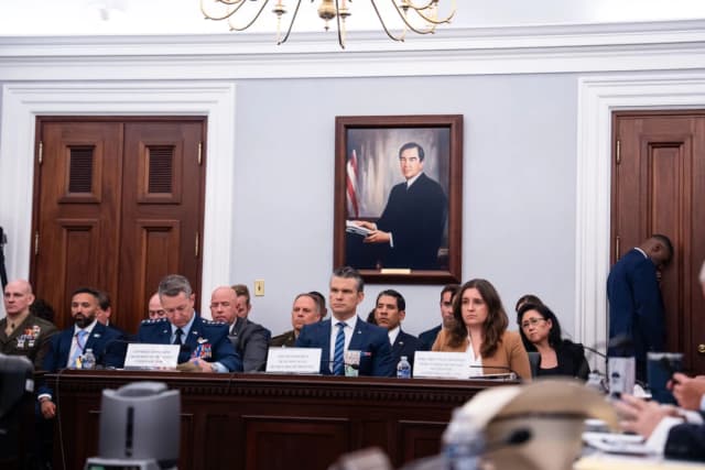 Pentágono dice que el costo del despliegue militar en Los Ángeles asciende a USD 134 millones