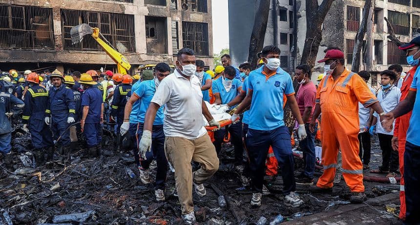 Líderes internacionales lamentan el trágico accidente aéreo en la India