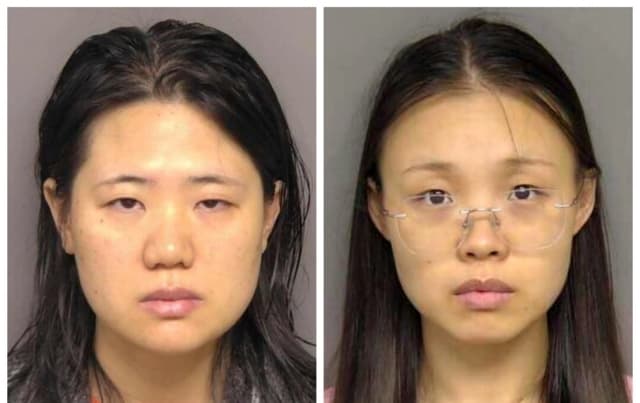 Dos ciudadanas chinas permanecerán en prisión acusadas de contrabando de material biológico