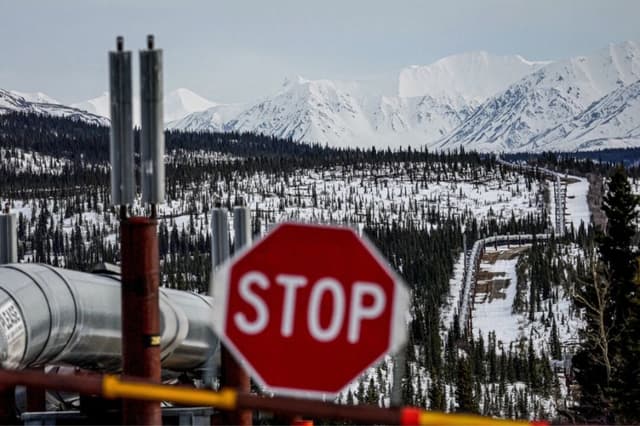 El Departamento de Interior propone abrir el 82 % de la reserva de petróleo de Alaska