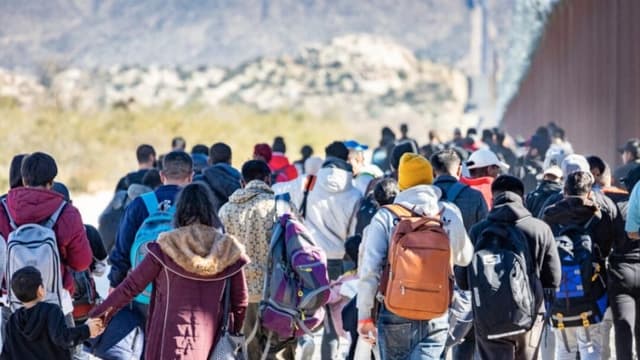 Cero inmigrantes ilegales liberados en EE. UU. en mayo: CBP