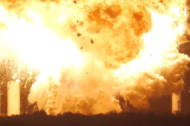 SpaceX afirma que no hay heridos tras la explosión de nave Starship en Texas