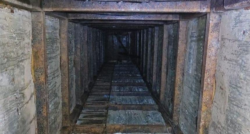 Fotografía de túnel encontrado en Tijuana, Baja California, México.   (Fotografías cedidas por Presidencia de México)