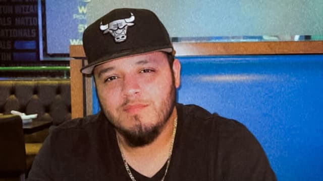 Juez ordena liberar a Kilmar Abrego García antes del juicio, pero ICE aún podría detenerlo