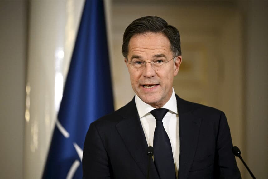 El secretario general de la OTAN, Mark Rutte, durante una rueda de prensa en Helsinki, Finlandia, el 14 de enero de 2025. (Lehtikuva/Antti Aimo-Koivisto vía Reuters).