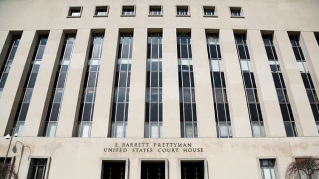 Jueza federal bloquea orden ejecutiva de Trump contra la firma de abogados Susman Godfrey