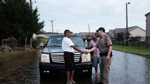 Texas activa medidas de emergencia ante la previsión de inundaciones
