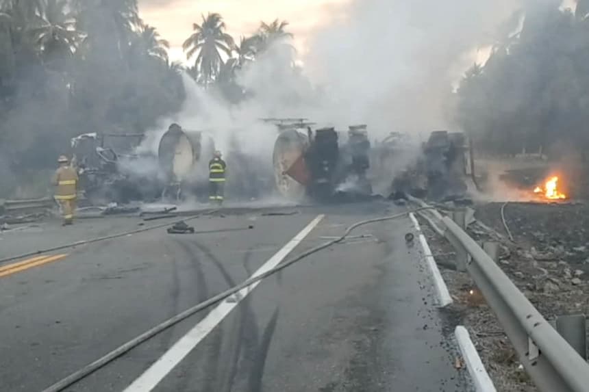 Al menos siete muertos y una decena de heridos en accidente de autobús en sur de México