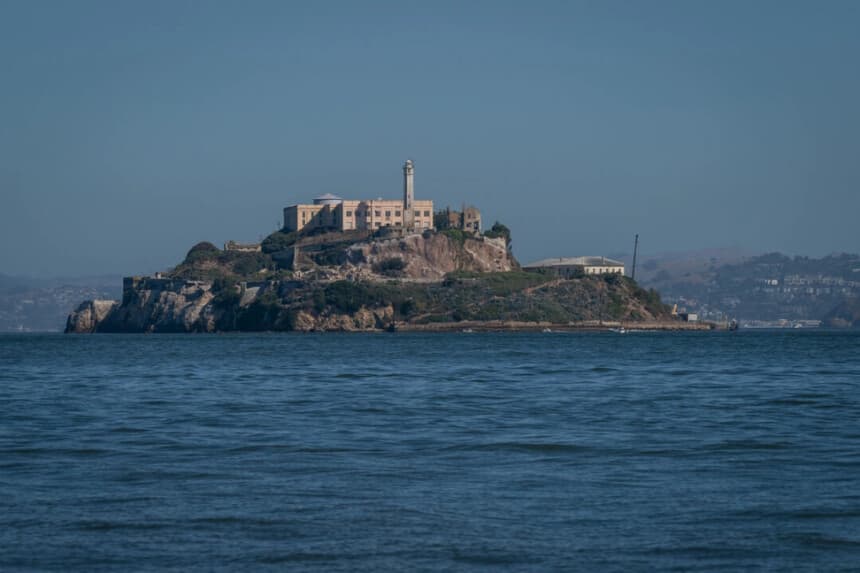 La isla de Alcatraz, cerca de San Francisco, el 16 de agosto de 2024. Foto de Loren Elliott/Getty Images