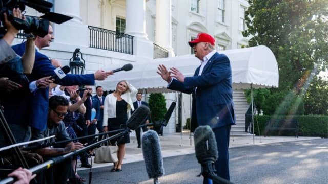 Trump firma cartas sobre los aranceles a 12 países antes de fecha límite