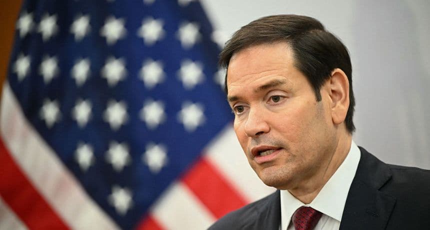 El secretario de Estado de Estados Unidos, Marco Rubio, participa en una rueda de prensa durante la 58.ª reunión de ministros de Asuntos Exteriores de la Asociación de Naciones del Sudeste Asiático (ASEAN), en el Centro de Convenciones de Kuala Lumpur, el 10 de julio de 2025. (MANDEL NGAN/POOL/AFP a través de Getty Images)