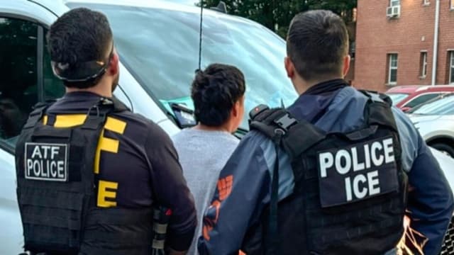 ICE incrementa un 400 % las detenciones de inmigrantes ilegales en la ciudad santuario de Nueva York
