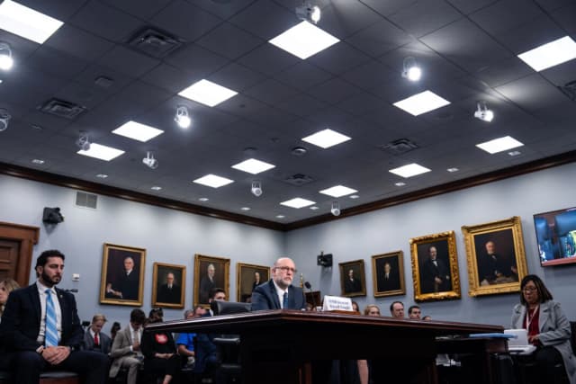 Senado se prepara para debatir solicitud de Trump de recortar USD 9400 millones: lo que debe saber