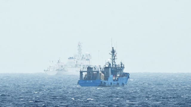 Filipinas culpa a embarcación china de provocar daños en corales de aguas disputadas