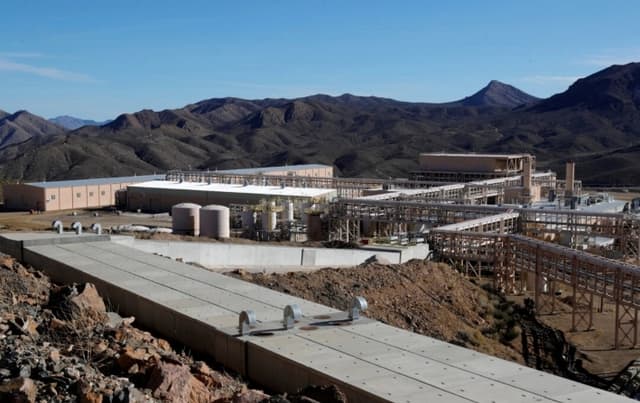 Apple y MP Materials anuncian acuerdo de $500 millones para ampliar cadena de suministro de tierras raras