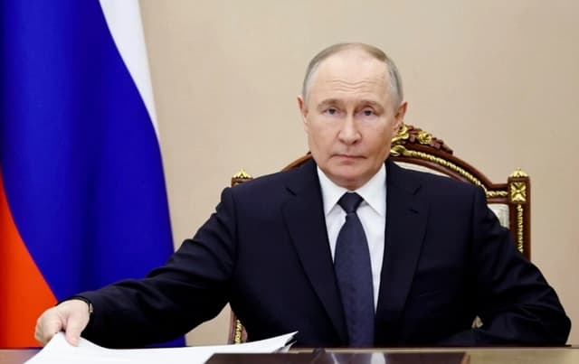 Kremlin: Comentarios de Trump sobre aranceles secundarios son graves y necesitan tiempo para su análisis