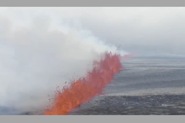 Volcán islandés emite humo y lava incandescente: 12 erupciones desde 2021
