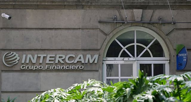 Comisión Bancaria de México multa con 9.83 MDD a financieras sancionadas por EE. UU.