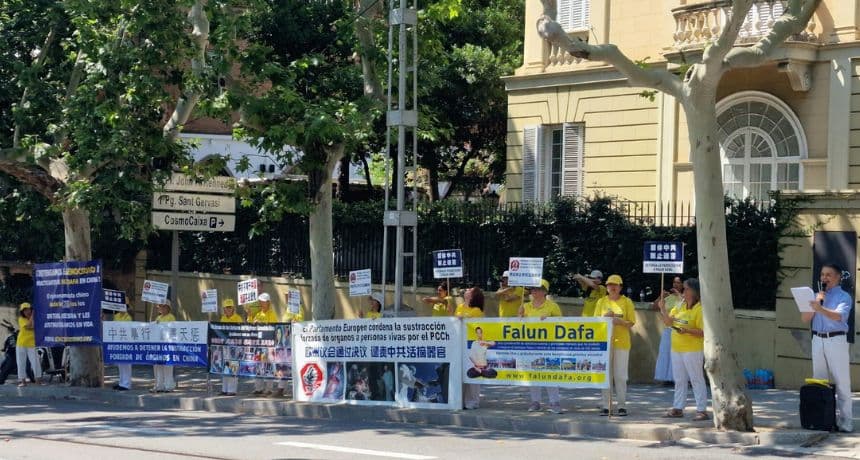 Practicantes de Falun Dafa en España piden el fin de la persecución del PCCh tras 26 años