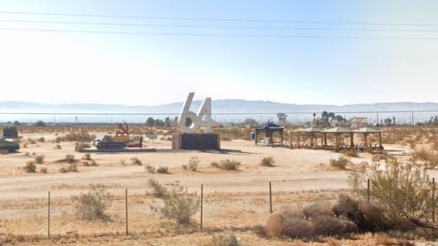 Liberty Sculpture Park erige un monumento exponiendo el comunismo y honrando a sus víctimas