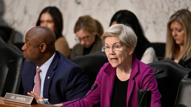 Senadores bipartidistas instan a Google y Apple eliminar aplicaciones VPN de propiedad china