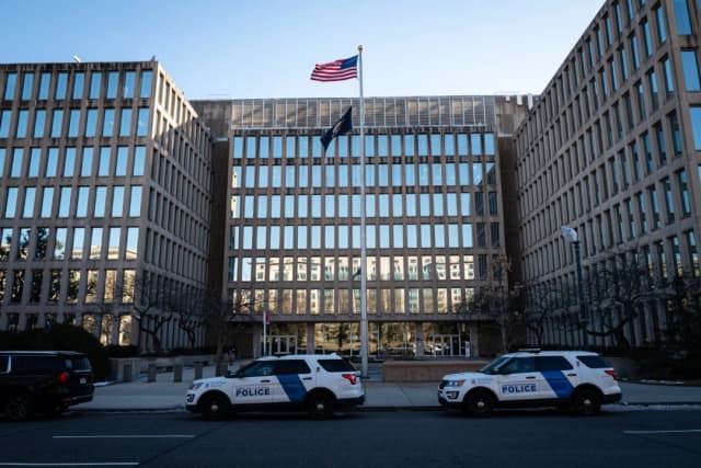 Alrededor de 154,000 trabajadores aceptaron la indemnización de la Administración Trump