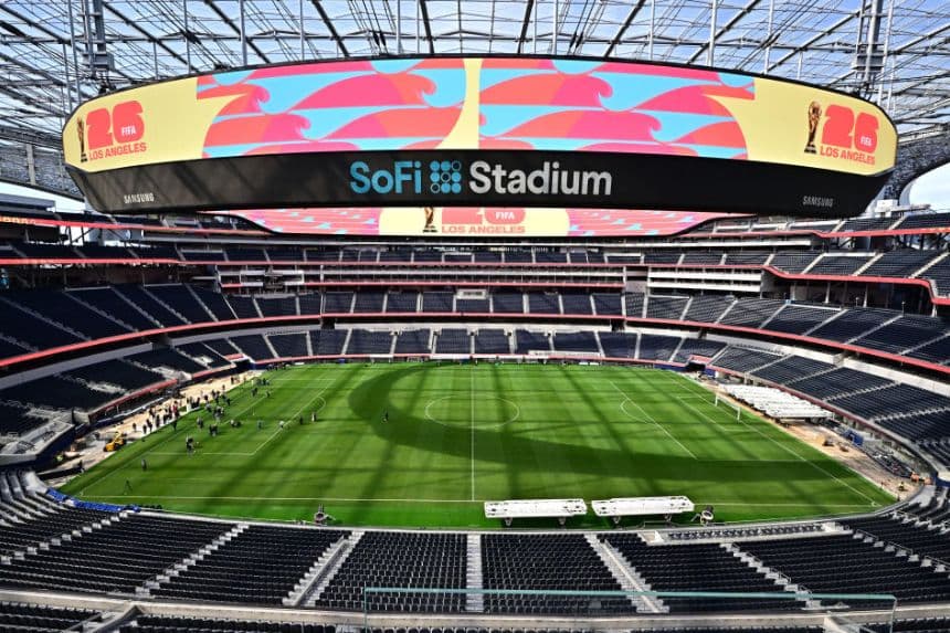 El nuevo campo de pruebas para la Copa Mundial de 2026 en el Sofi Stadium se presentó a los medios de comunicación en Inglewood, California, el 13 de marzo de 2025. (FREDERIC J. BROWN/AFP a través de Getty Images)