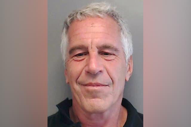 Juez rechaza solicitud del gobierno de desclasificar material relacionado con Jeffrey Epstein