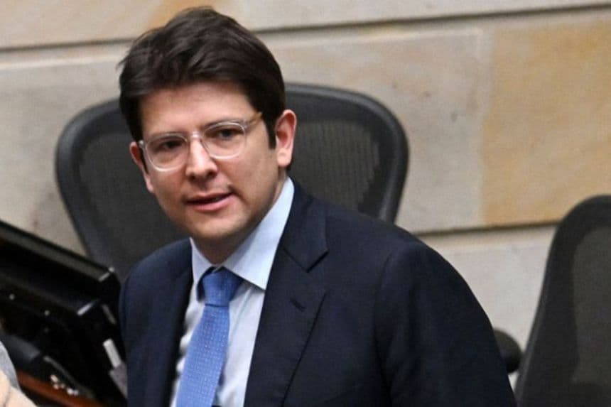 Fallece Miguel Uribe Turbay dos meses después de recibir disparos en mitin electoral