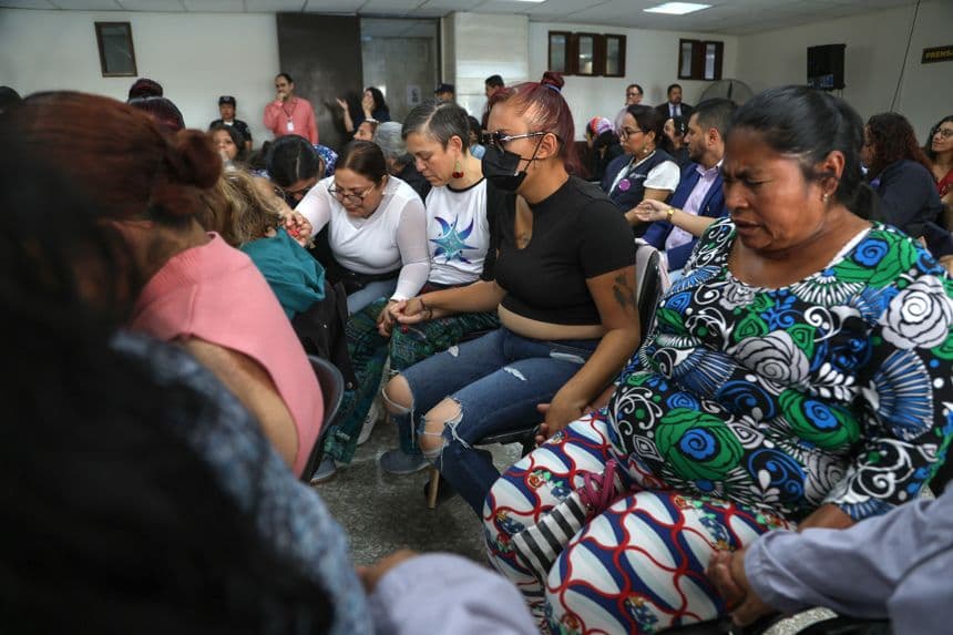 Cuatro exfuncionarios declarados culpables por la muerte de 41 niñas en Guatemala