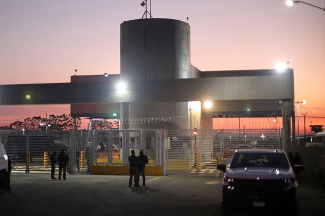 Sheinbaum dijo que entrega de narcos a EE. UU. fue una decisión soberana y por seguridad